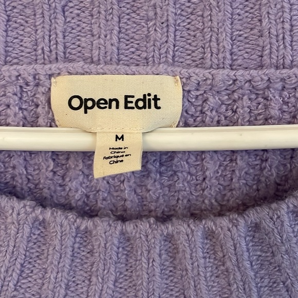 Lilac cropped sweater size M - Picture 2 of 2